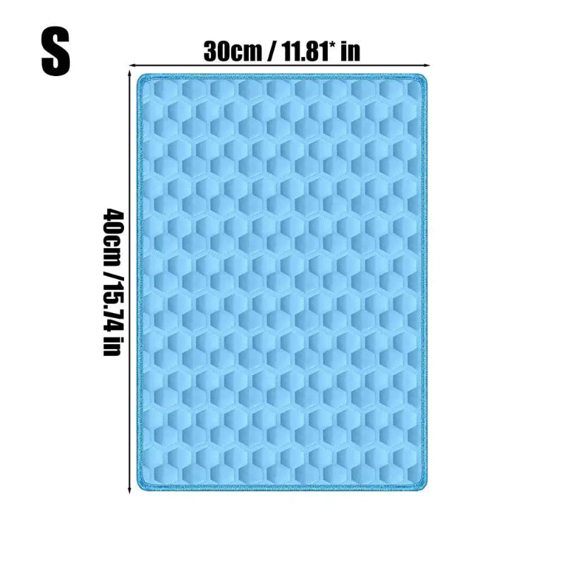 The Yanand HydroCool™ Pressure-Relief Mat. Instant temperature regulation for active dogs