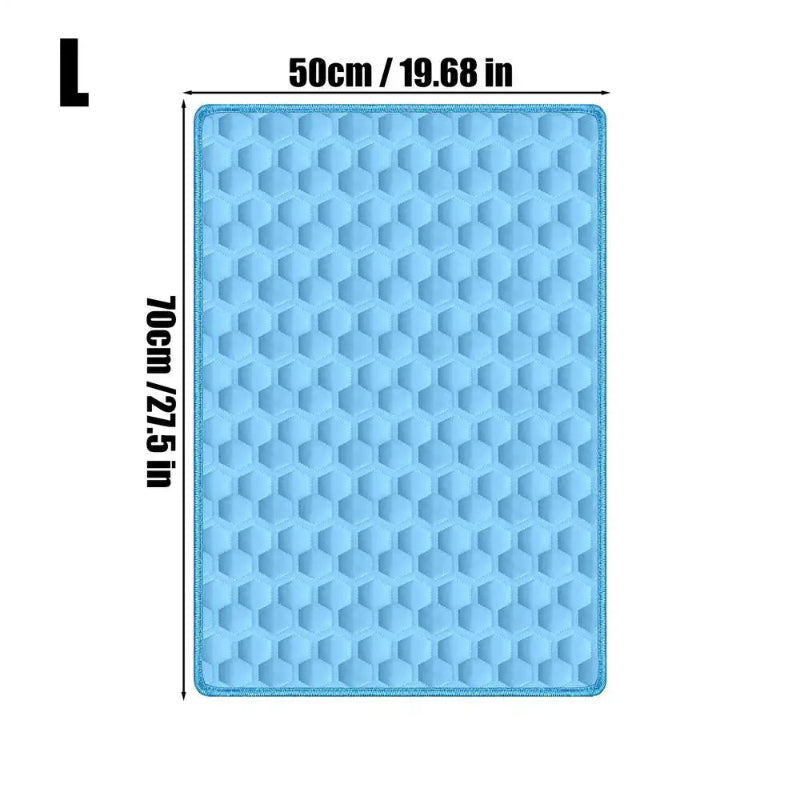 The Yanand HydroCool™ Pressure-Relief Mat. Instant temperature regulation for active dogs
